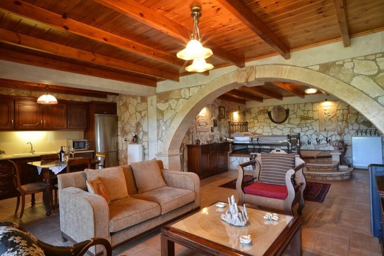 Petrinolis Retreat Appartement Sitia  Buitenkant foto