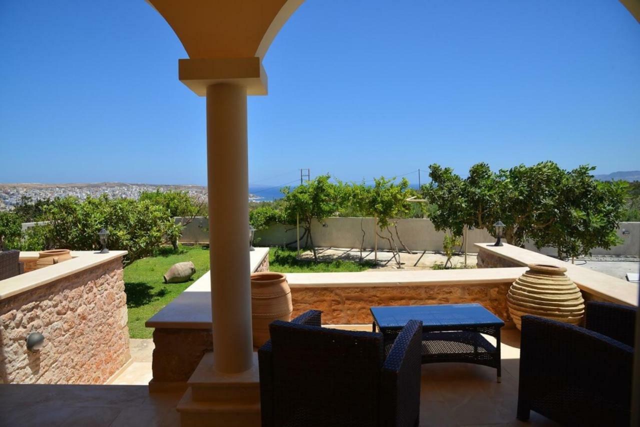 Petrinolis Retreat Appartement Sitia  Buitenkant foto