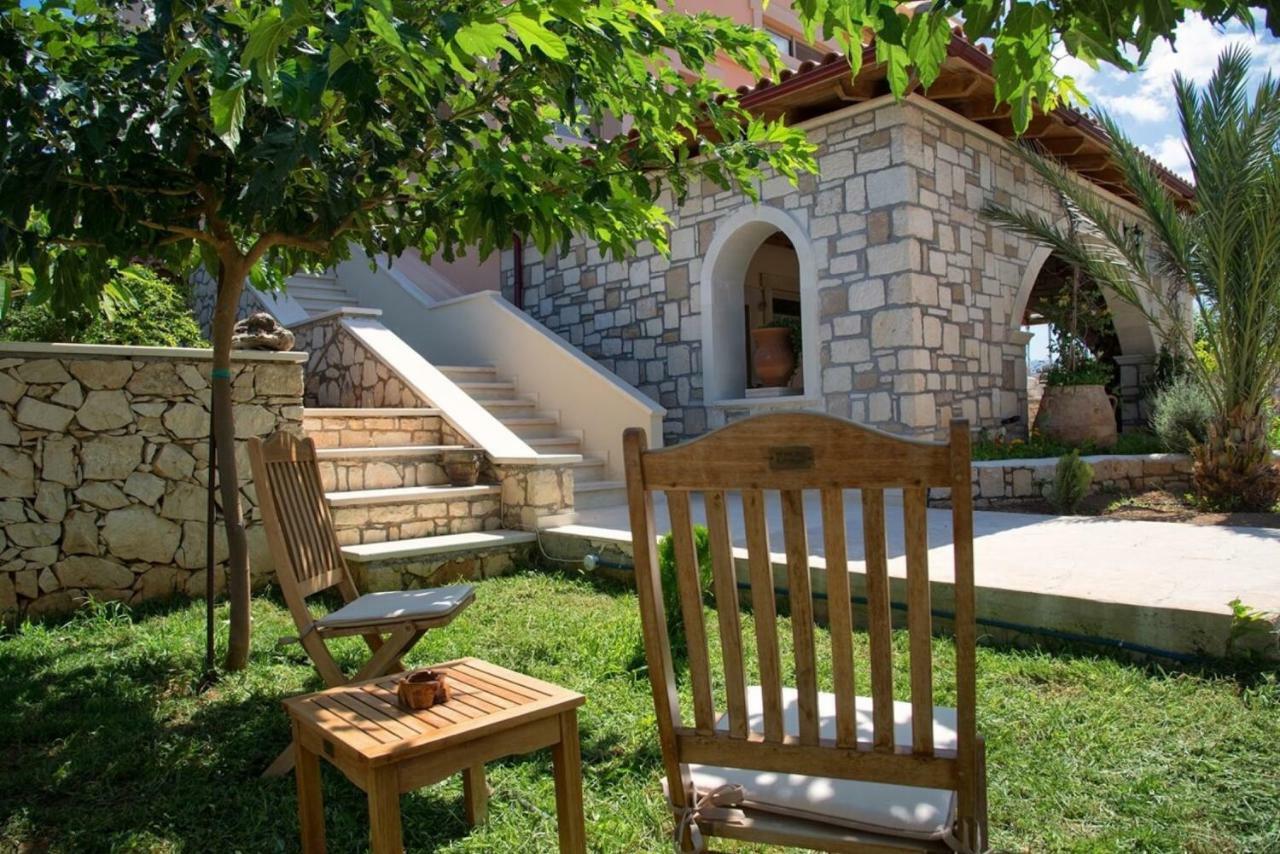 Petrinolis Retreat Appartement Sitia  Buitenkant foto